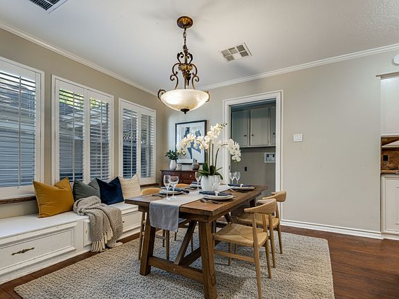 5th image of 3615 Fairvalley Dr #A