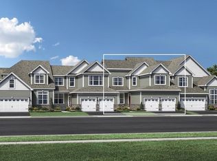 4 Plimpton Farm Rd #242, Millis, MA 02054