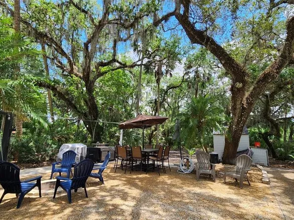 401 Longhorn Dr #401, Lake Wales, FL 33898
