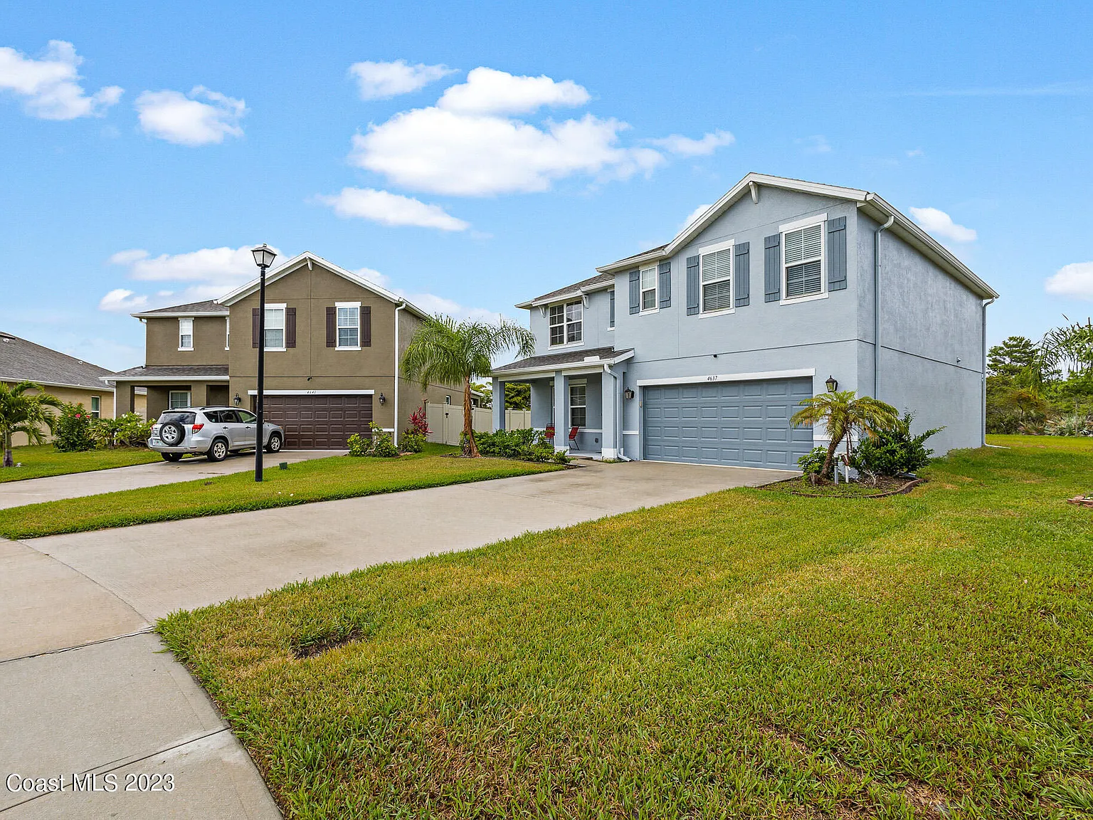 5 bed, 3.0 bath, 2674 sqft, $2,975 — Photo 3