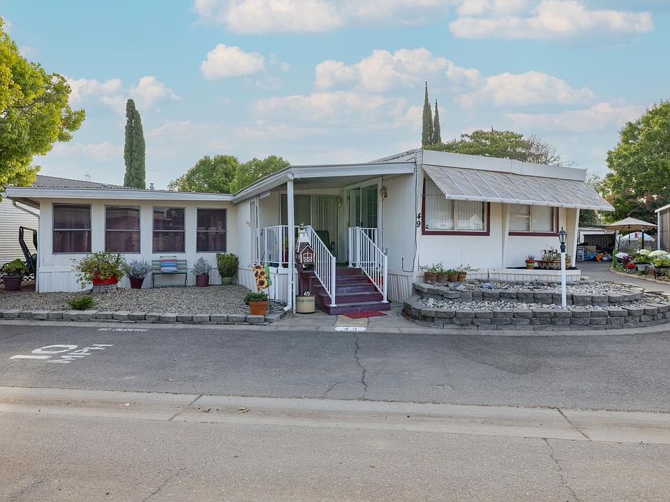 1st image of 49 Birch Ln #49
