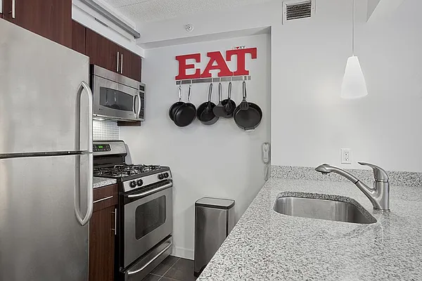 Rented by Corcoran | media 11