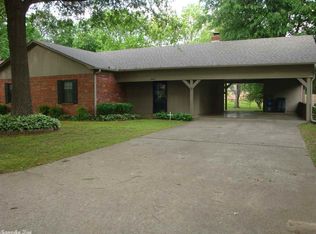 16 Barksdale Dr, Searcy, AR 72143