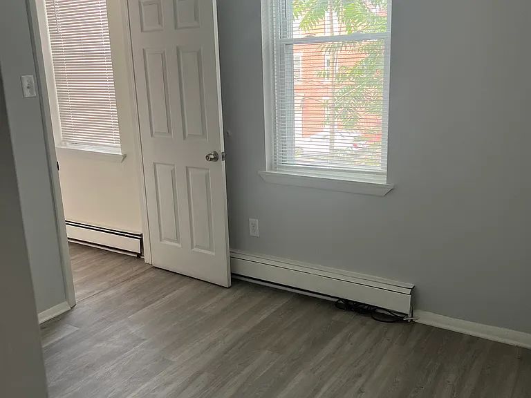 424 E Girard Ave #2 — Photo 14