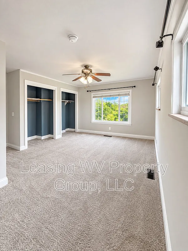 3 bed, 2.0 bath, 1700 sqft, $1,600 — Photo 3