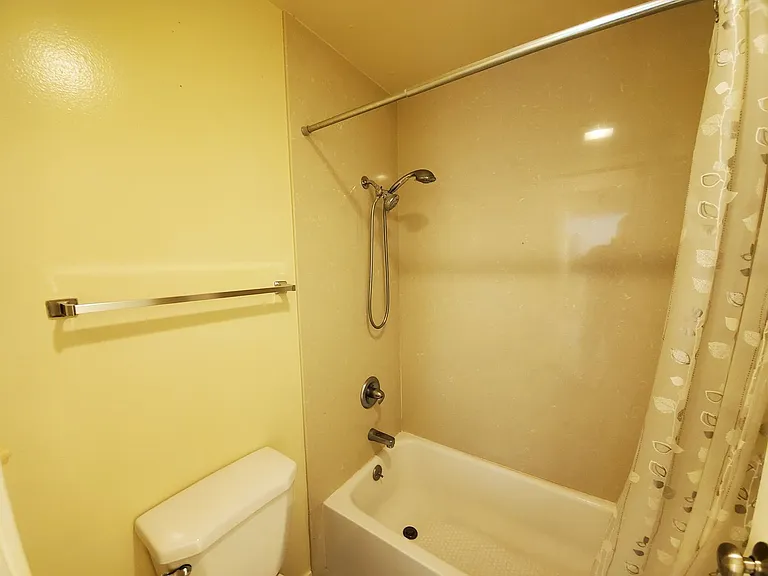 847 N Humboldt St #315 — Photo 4