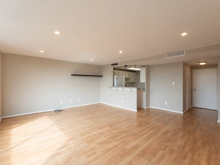 4600 Duke St #700 — Photo 11