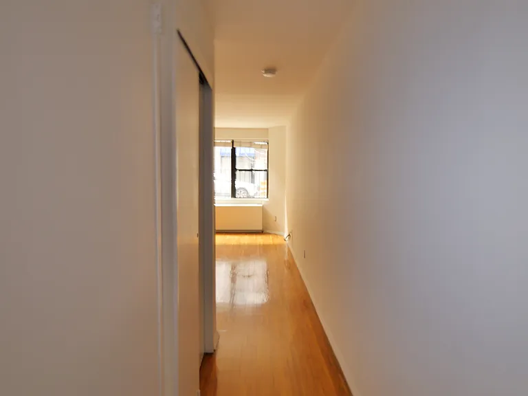 317 E 91st St #C1 — Photo 5