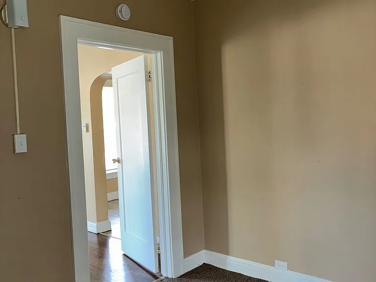 1703 Oakdale Ave — Photo 17