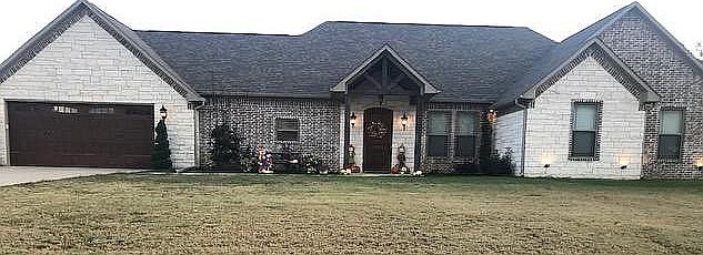 1st image of 175 Lillian Ln