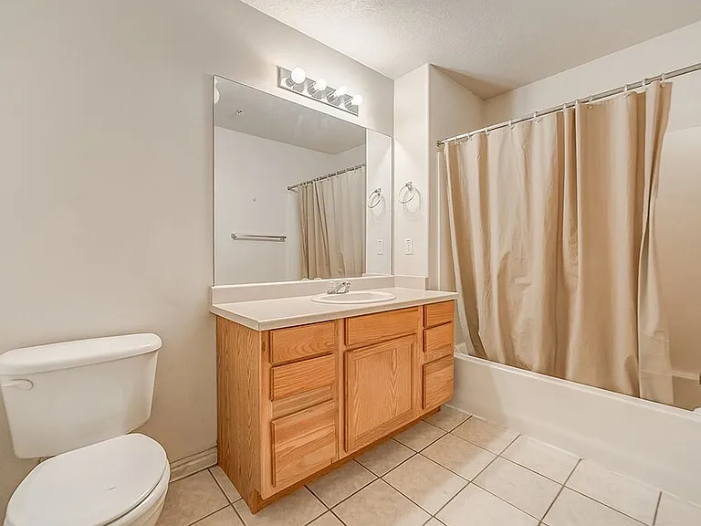 543 N University Ave #108 — Photo 6