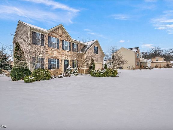 2nd image of 39356 Lorreto Ct