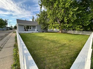 417 9th St E, Williston, ND 58801