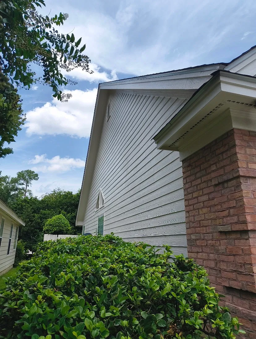 704 Thornbrooke Ct — Photo 4