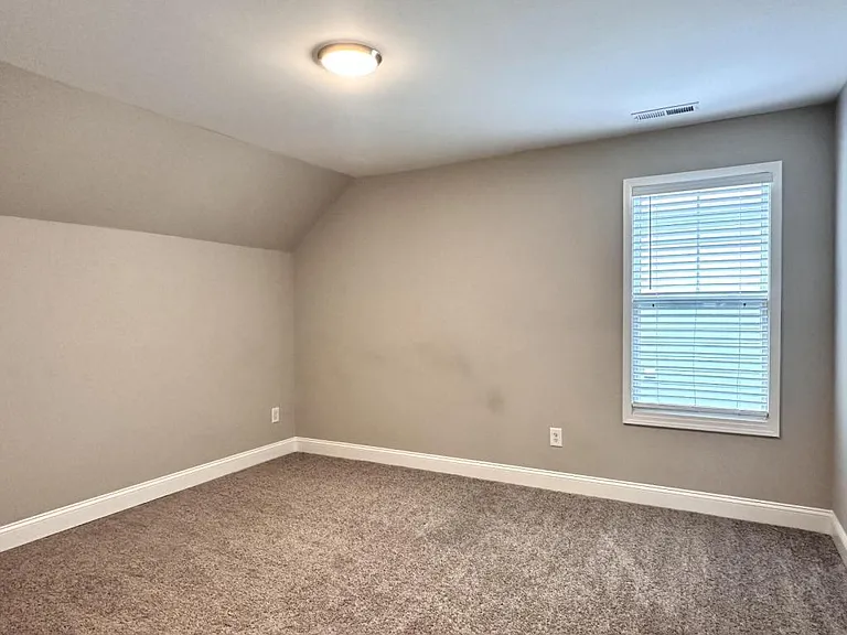 3355 Hopekirk Dr — Photo 15