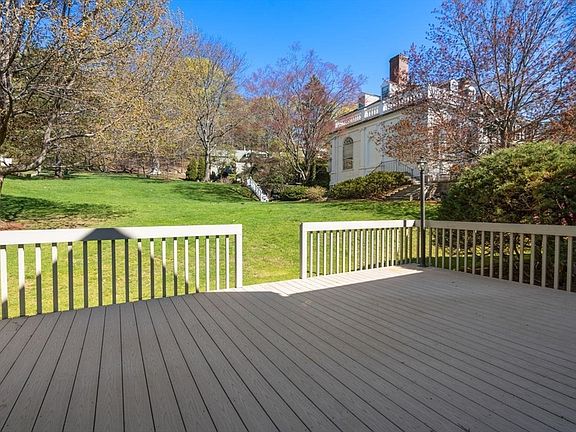 3rd image of 3 Catlin Rd #3
