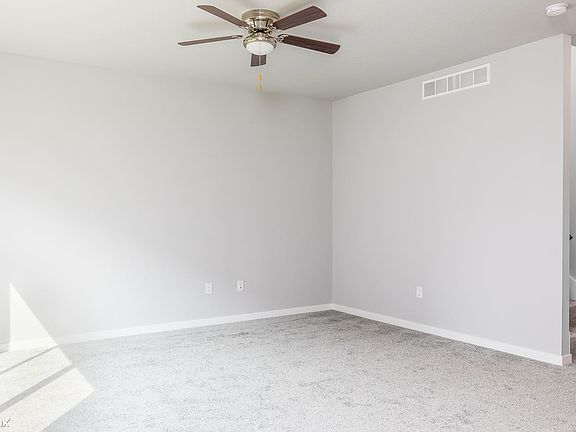 15148 Foxglove Lane-7
