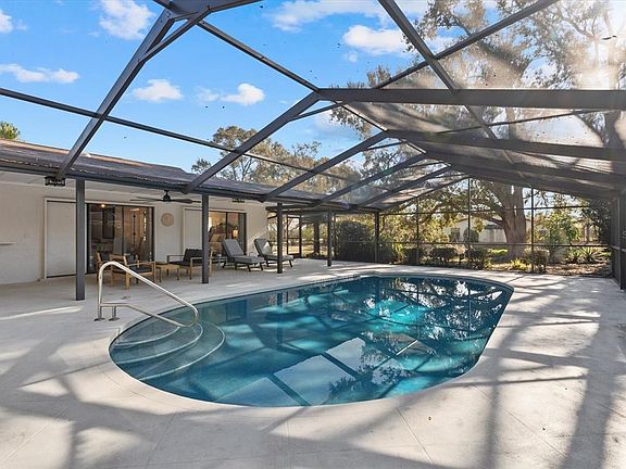 2nd image of 5408 Wilkinson Rd