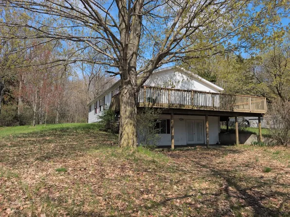 6700 Lorne Dr, Pentwater, MI 49449