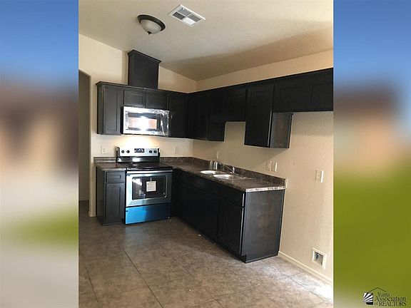 2nd image of 3739 E Hoyos St