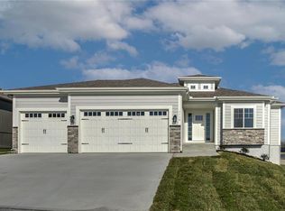 210 E Maple St, Lone Jack, MO 64070