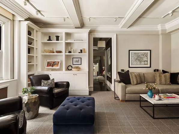 30 5th Ave APT 2J, Manhattan, NY 10011
