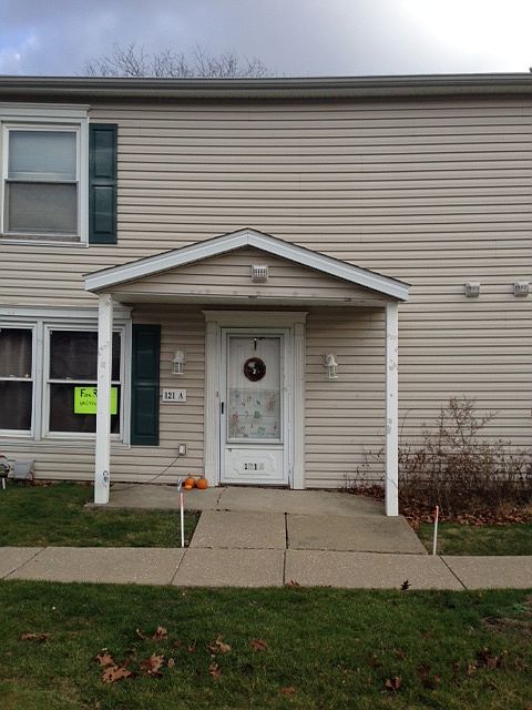 1st image of 121 Ivy Hill Ln APT A