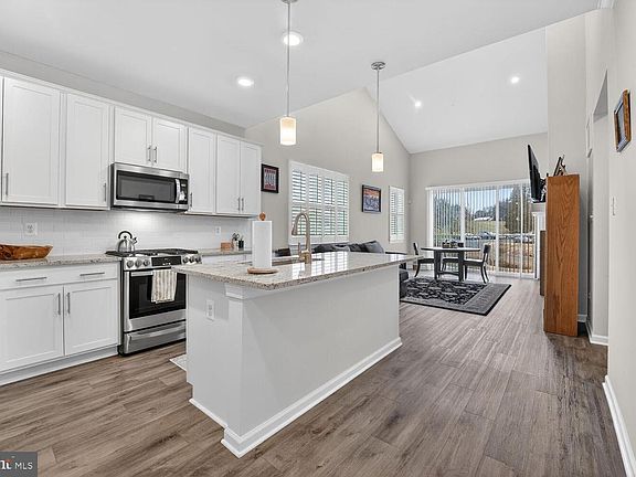 4th image of 12110 American Chestnut Rd