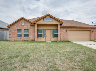 2236 Larry Dr, Dallas, TX 75228