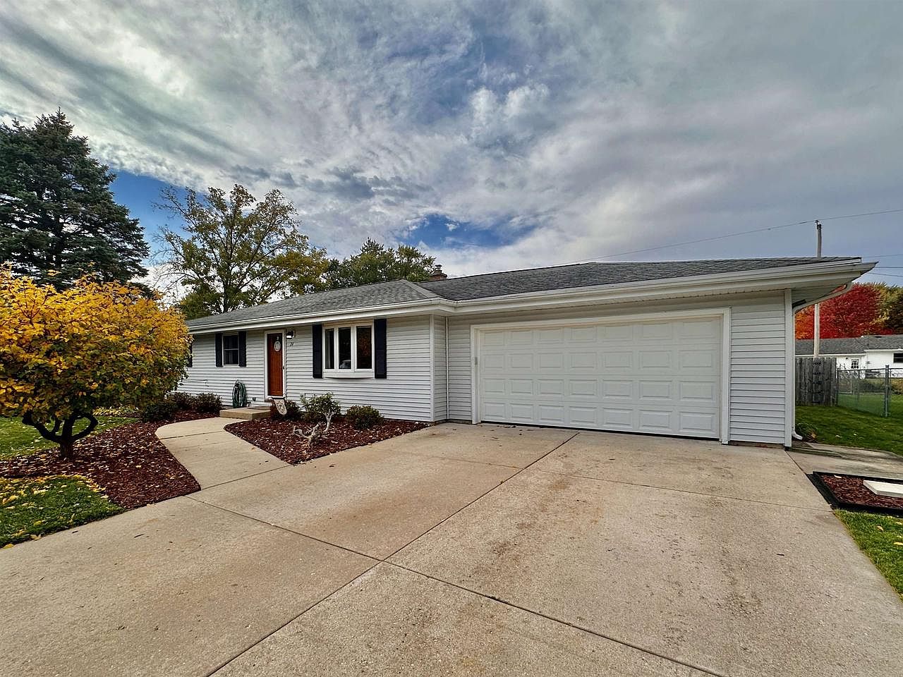 74 South Sumac Drive, Janesville, WI 53545 Zillow