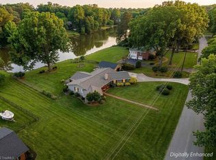 4056 Beaver Brook Rd, Clemmons, NC 27012