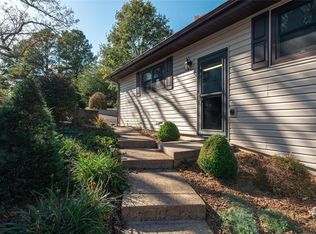 2004 Lakeshore Dr, Cuba, MO 65453