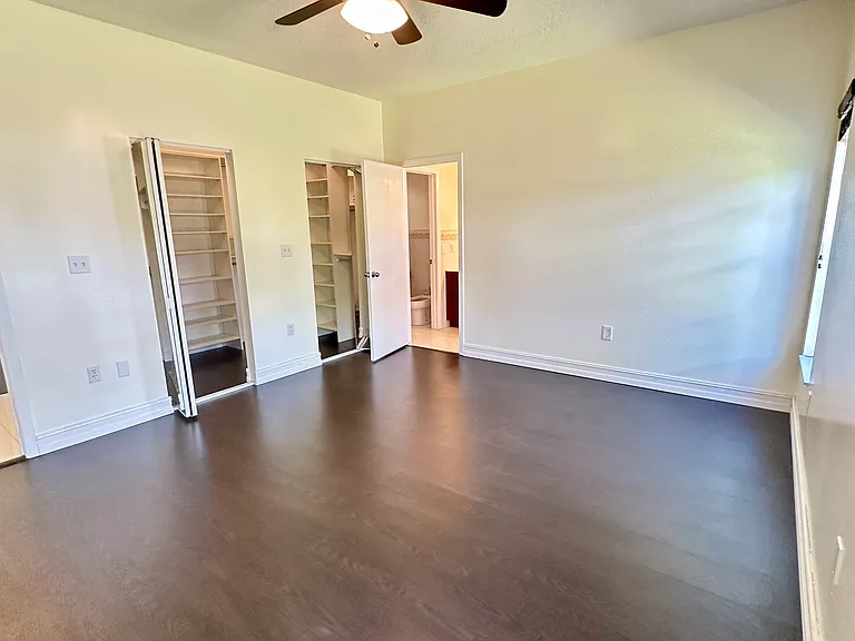 5773 NW 99th Ave — Photo 17