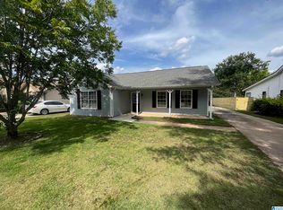 112 Douglas Dr, Alabaster, AL 35007