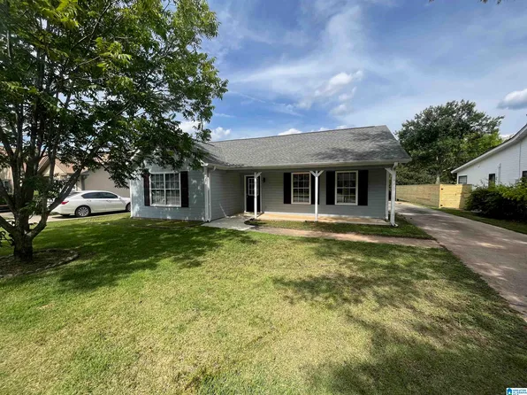 112 Douglas Dr, Alabaster, AL 35007