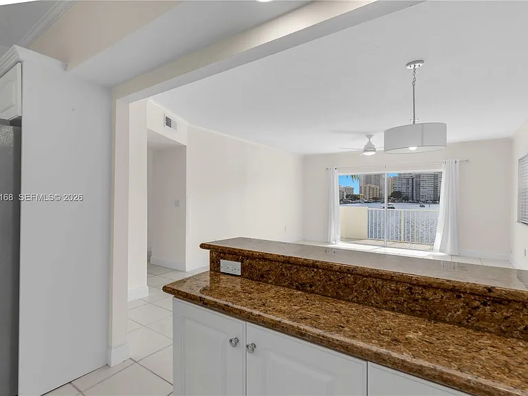 462 Golden Isles Dr #210 — Photo 7