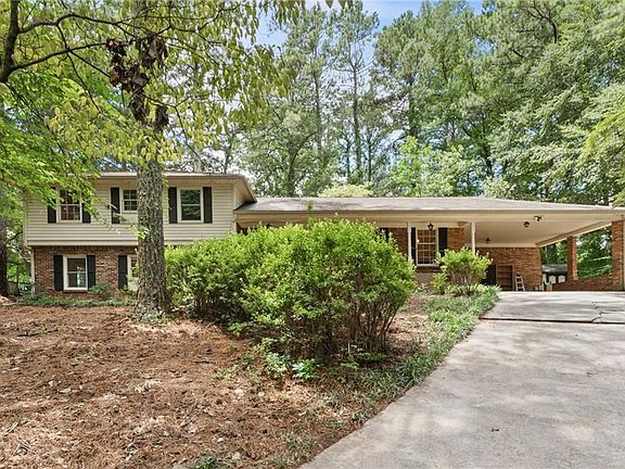 2nd image of 2448 Lauderdale Dr
