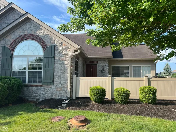 13863 Rue Charlot Lane Unit Ln, McCordsville, IN 46055