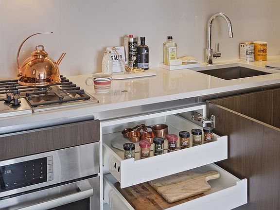 4th image of 605 W 42nd St APT 32W