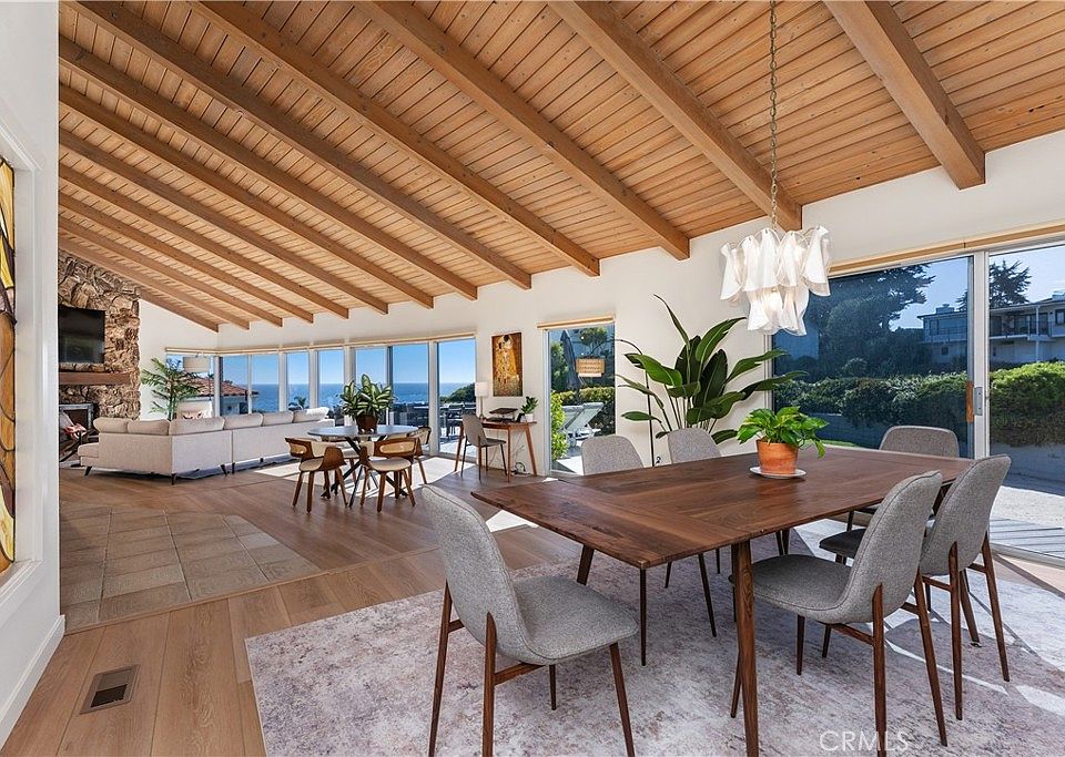 1st image of 504 Avenida La Costa