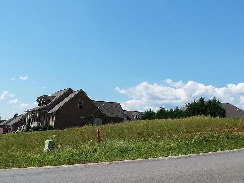 2nd image of 1465 Landmark Blvd