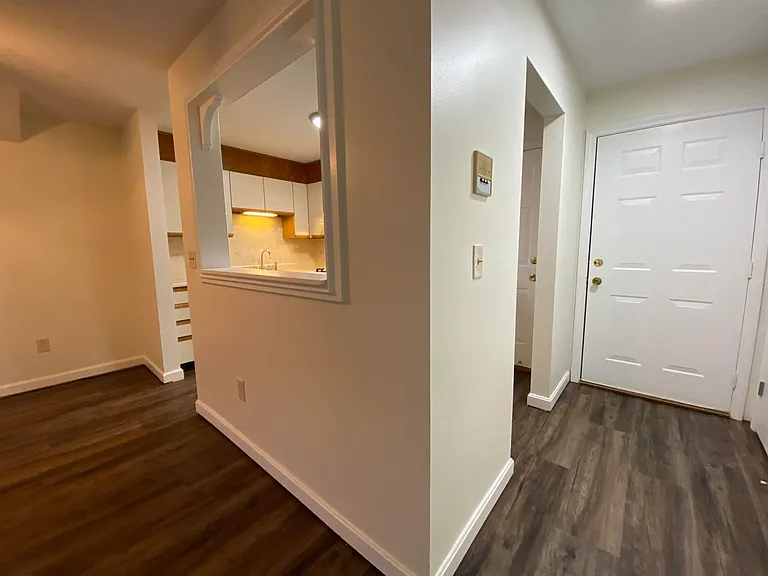 383 Huse Rd #35 — Photo 12