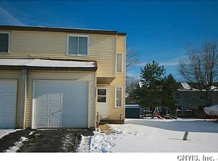 5432 Borgase Ln, Clay, NY 13041