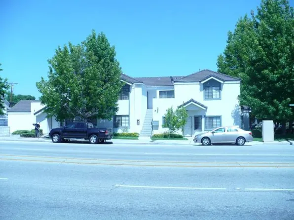 209 E Puente St, Covina, CA 91723