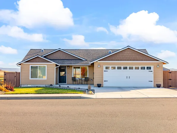 180 Bluegrass Dr, Culver, OR 97734