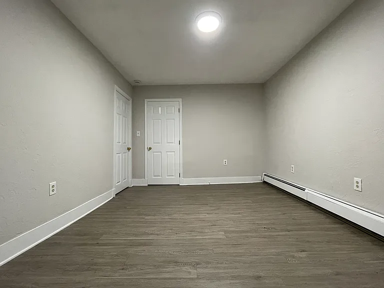 481 Revere St #2 — Photo 8