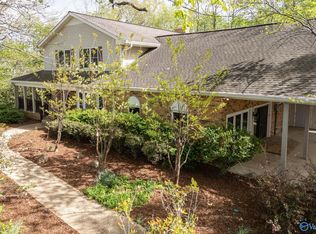 25602 Nick Davis Rd, Athens, AL 35613