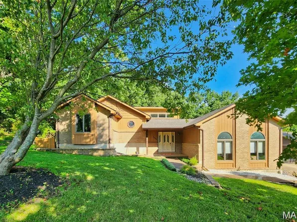 3536 Possum Ridge Dr, Imperial, MO 63052