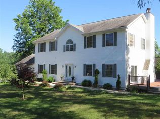 28 Harvest Rd, Bloomingburg, NY 12721