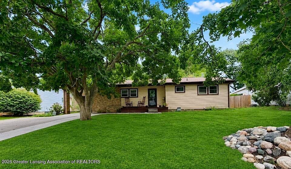 1st image of 3628 Aragon Dr